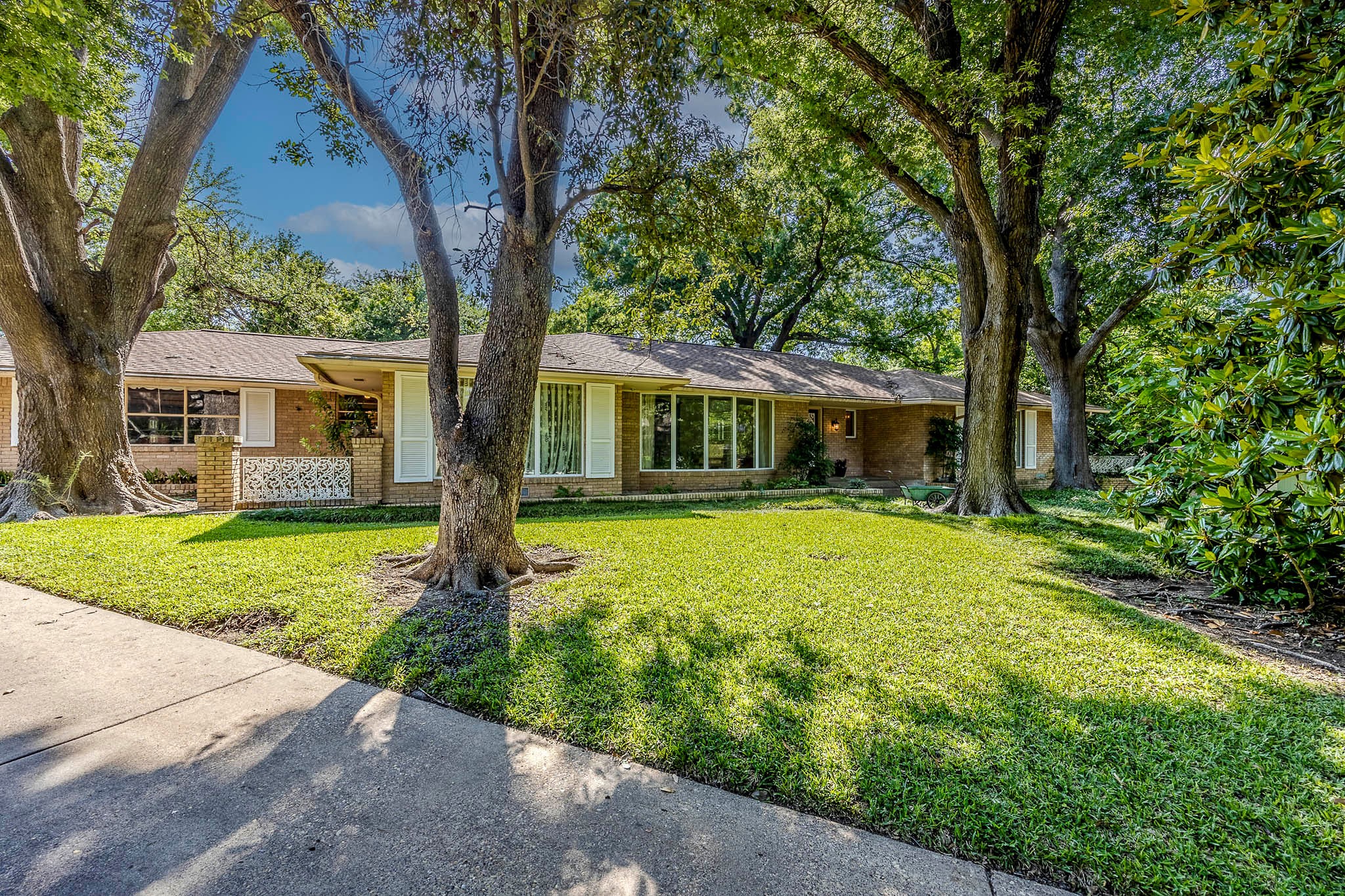 11703 El Hara Circle Dallas TX 75230