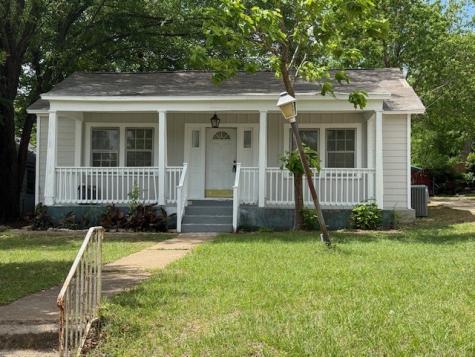 1527 Outer Drive Tyler TX 75701