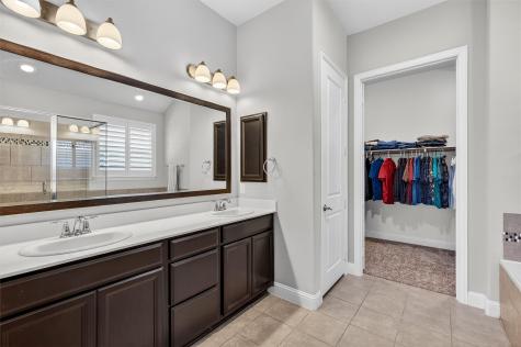 2552 Barton Creek Boulevard The Colony TX 75056