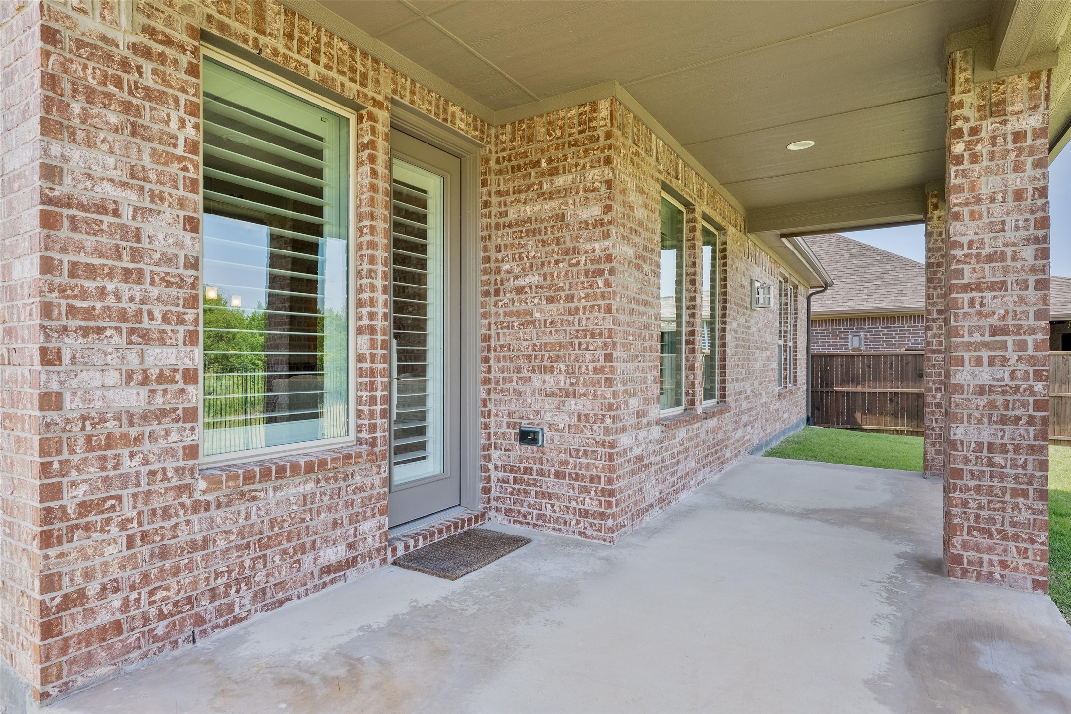 2552 Barton Creek Boulevard The Colony TX 75056
