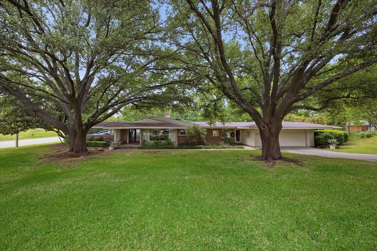 3601 Encanto Fort Worth TX 76109