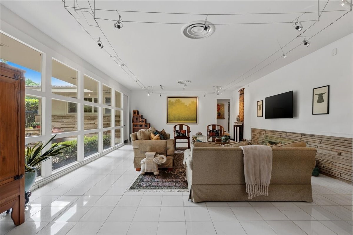 3601 Encanto Fort Worth TX 76109