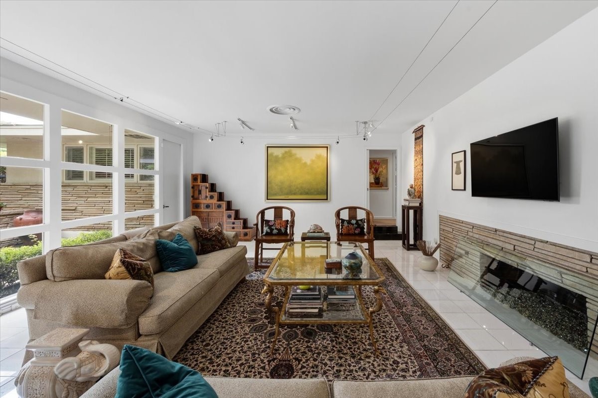 3601 Encanto Fort Worth TX 76109