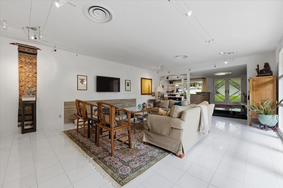 3601 Encanto Fort Worth TX 76109