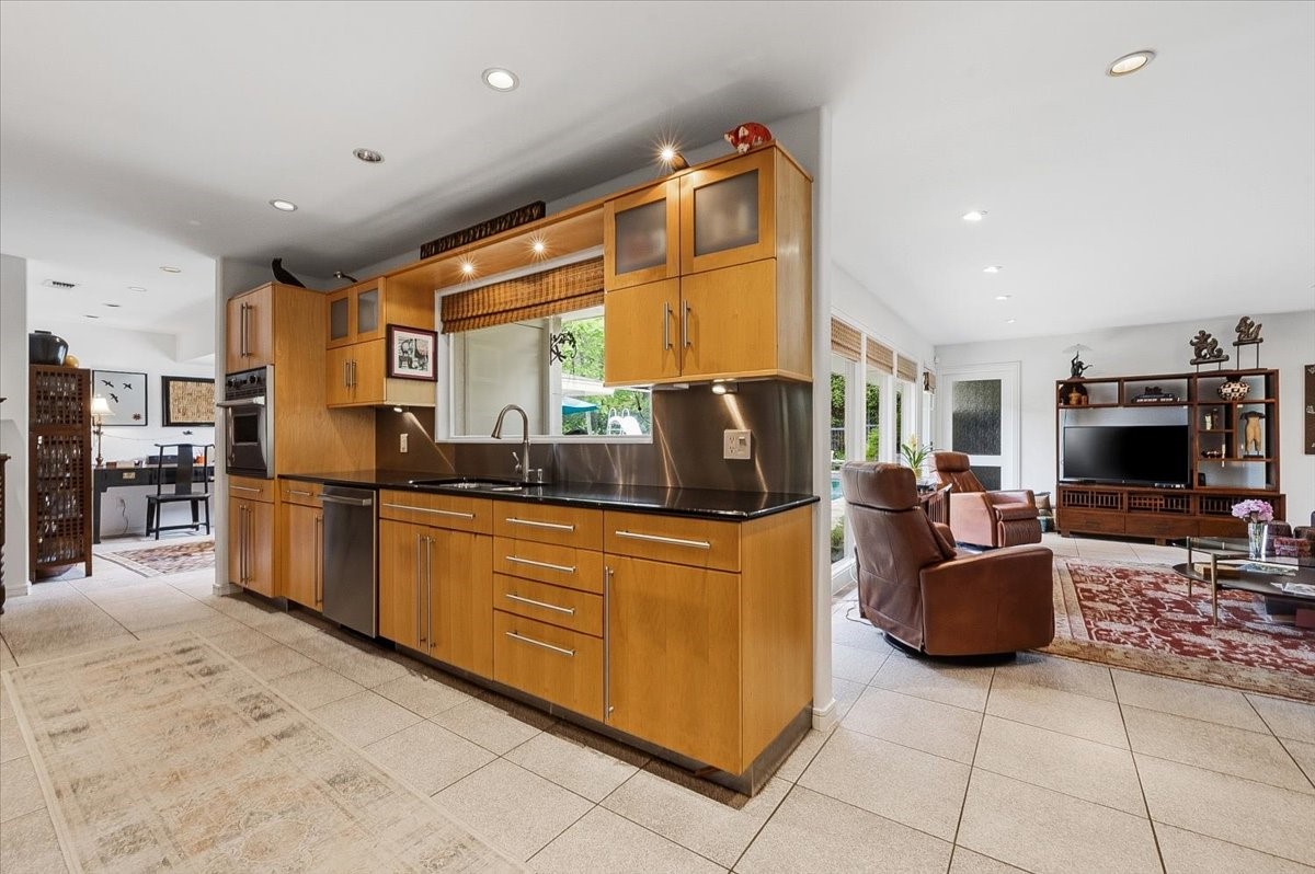 3601 Encanto Fort Worth TX 76109