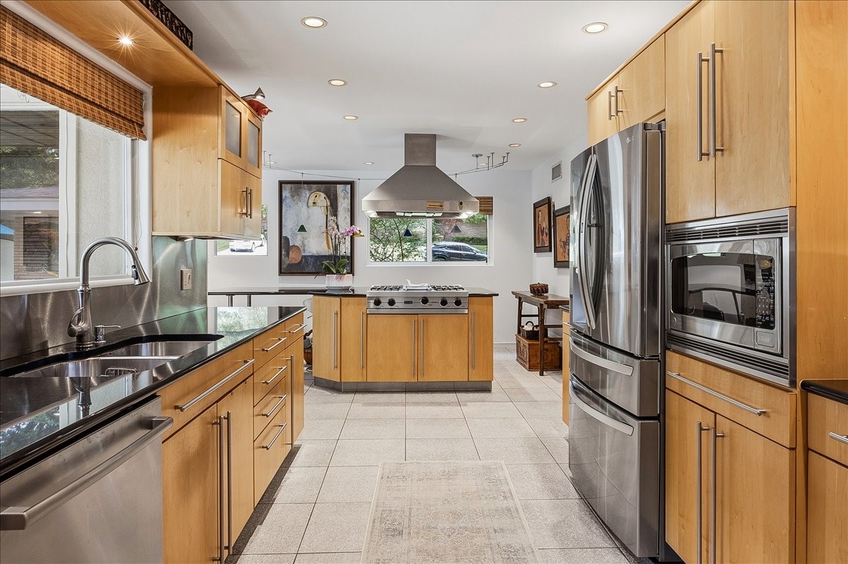 3601 Encanto Fort Worth TX 76109