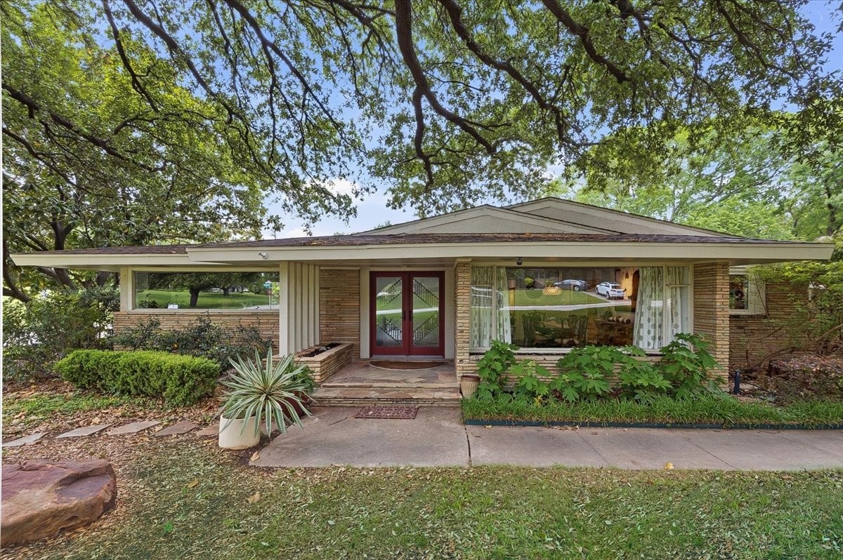 3601 Encanto Fort Worth TX 76109