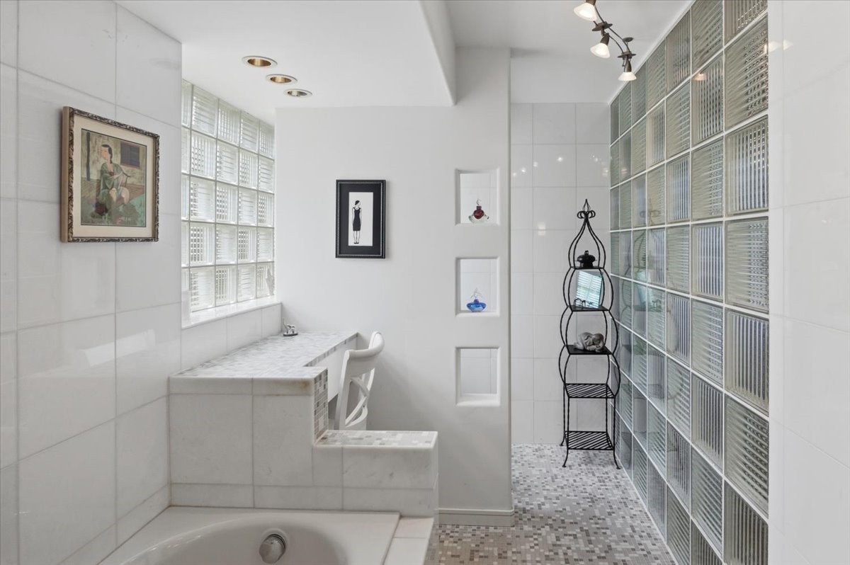 3601 Encanto Fort Worth TX 76109