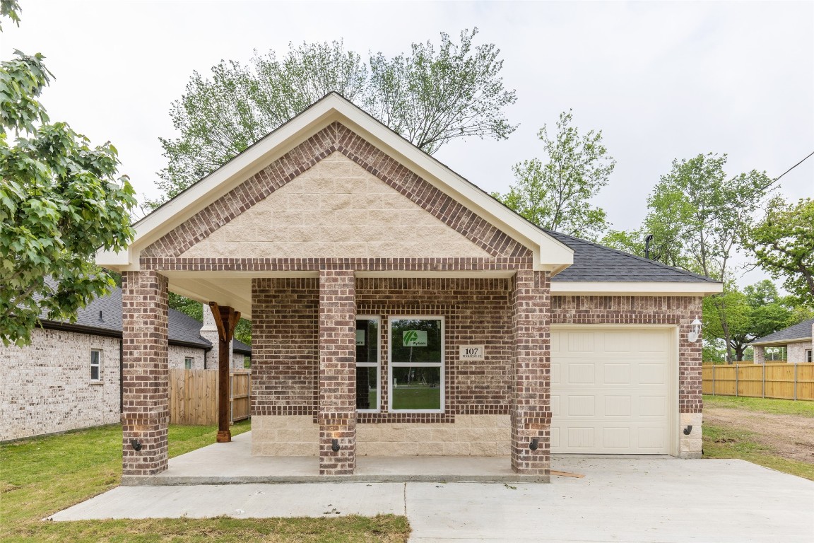 107 Pinkston Street Terrell TX 75160