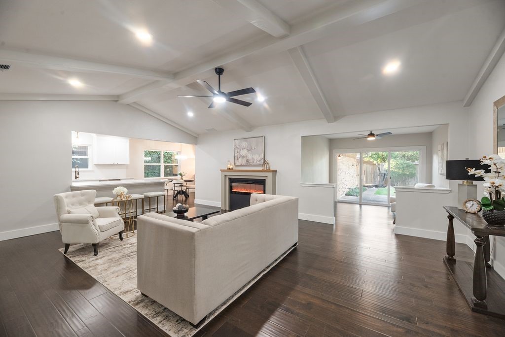 302 Shady Hill Drive Richardson TX 75080