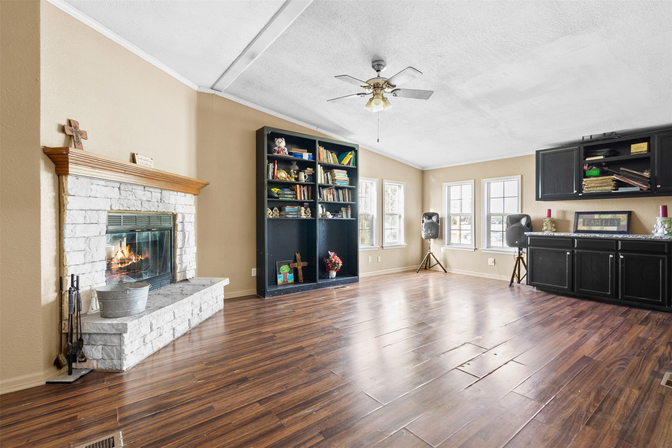 335 County Road 2100 Corsicana TX 75110