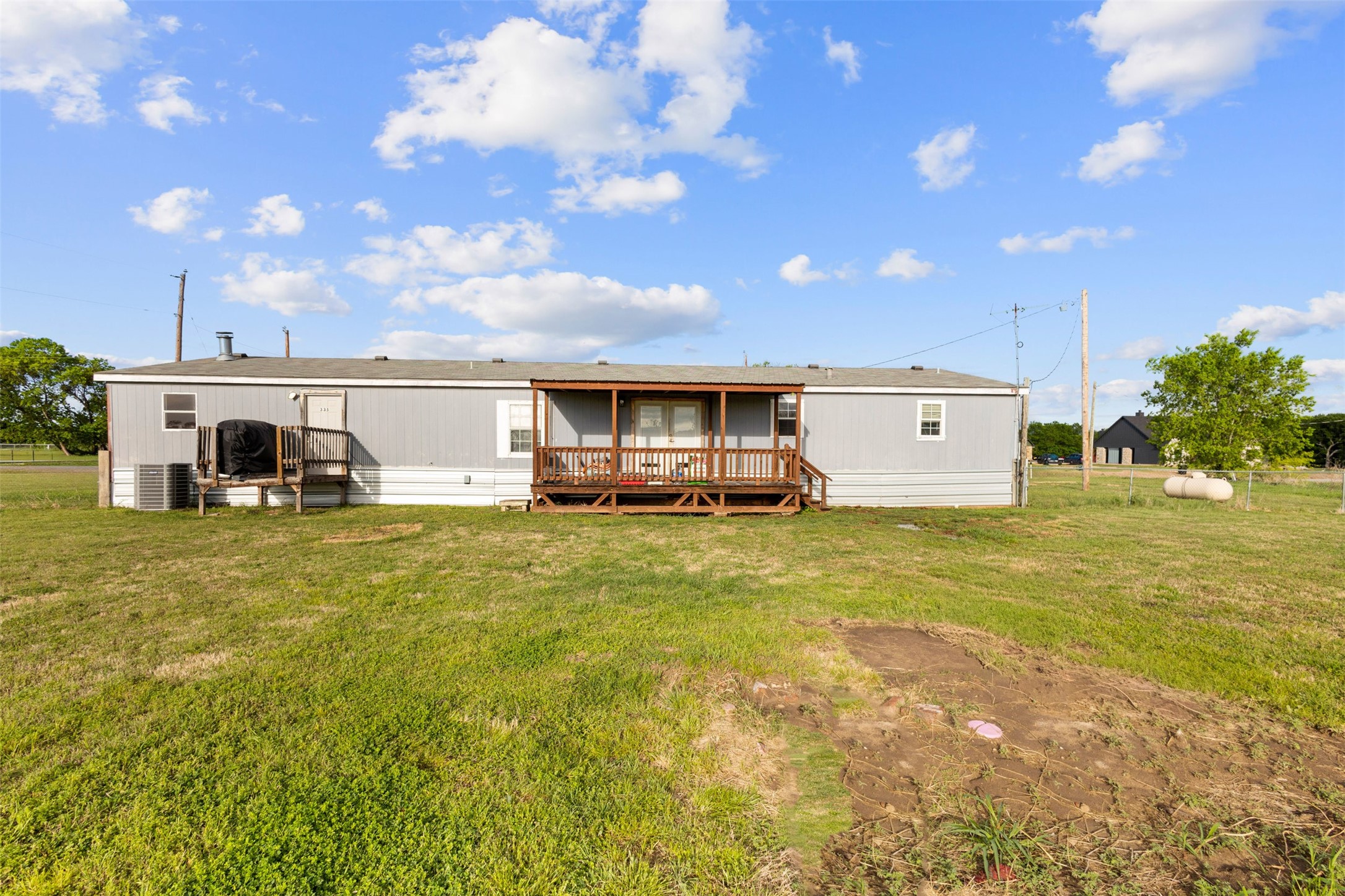 335 County Road 2100 Corsicana TX 75110