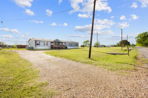 335 County Road 2100 Corsicana TX 75110