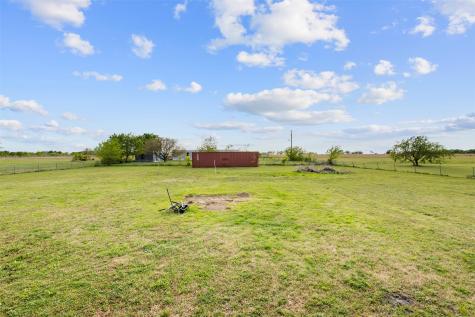 335 County Road 2100 Corsicana TX 75110
