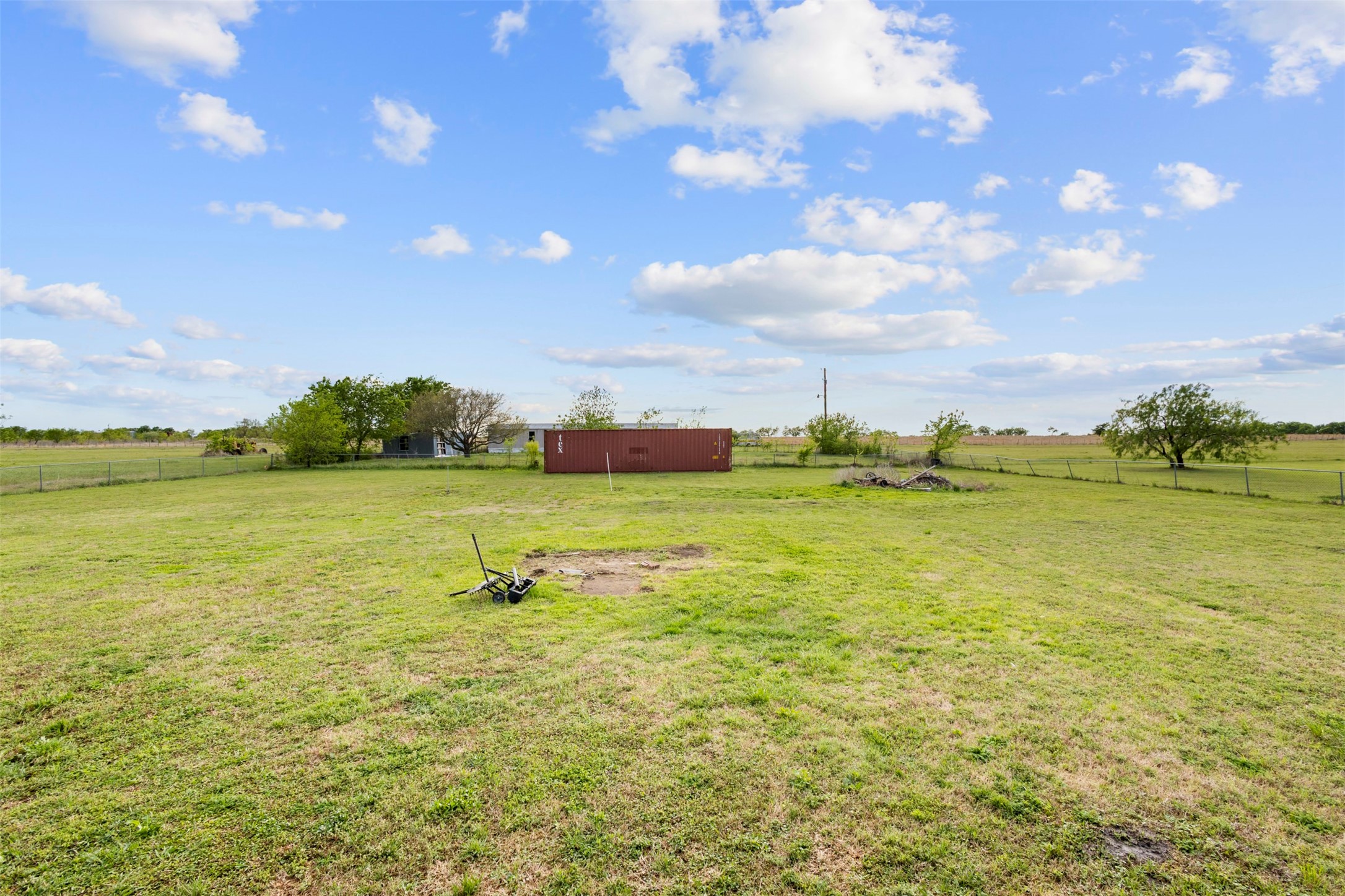 335 County Road 2100 Corsicana TX 75110