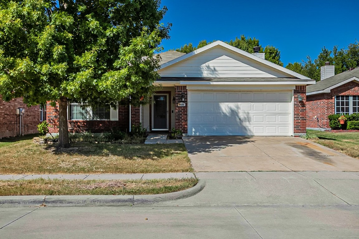 9409 Goldenview Drive Fort Worth TX 76244