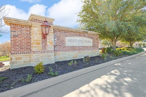 2352 Stallion Street Carrollton TX 75010