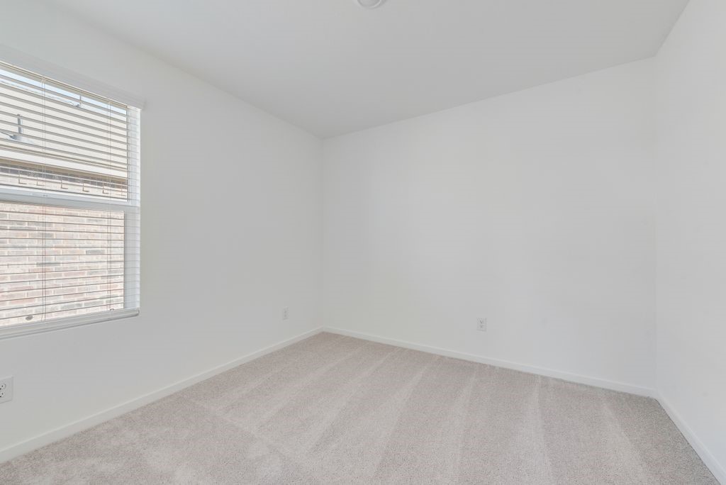 917 Shady Oaks Drive Ennis TX 75119