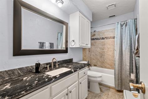 701 Wood Lane Azle TX 76020