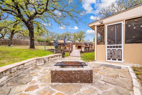 701 Wood Lane Azle TX 76020