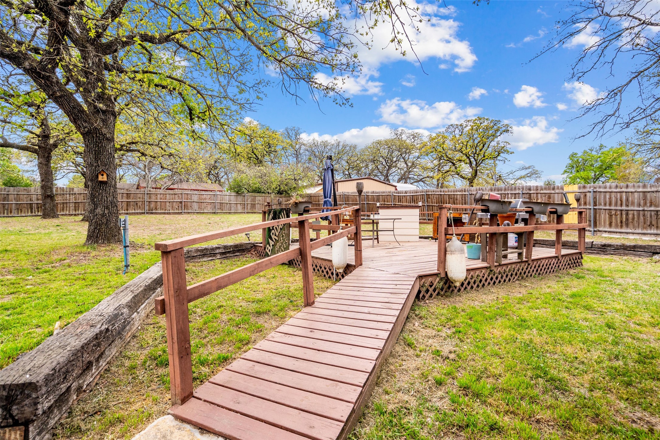 701 Wood Lane Azle TX 76020