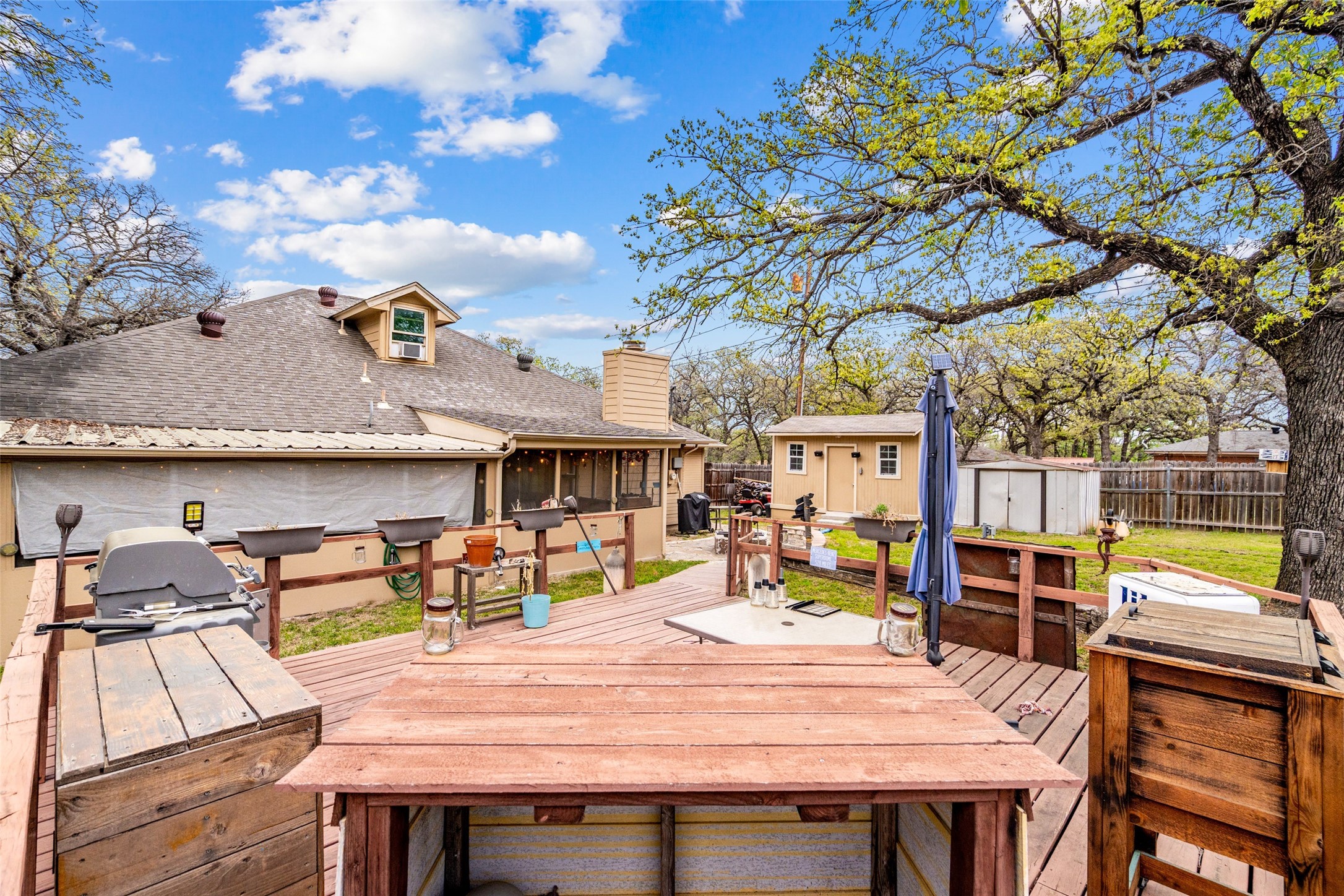 701 Wood Lane Azle TX 76020