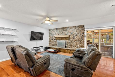 701 Wood Lane Azle TX 76020