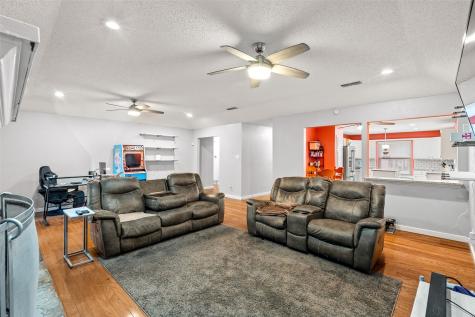 701 Wood Lane Azle TX 76020