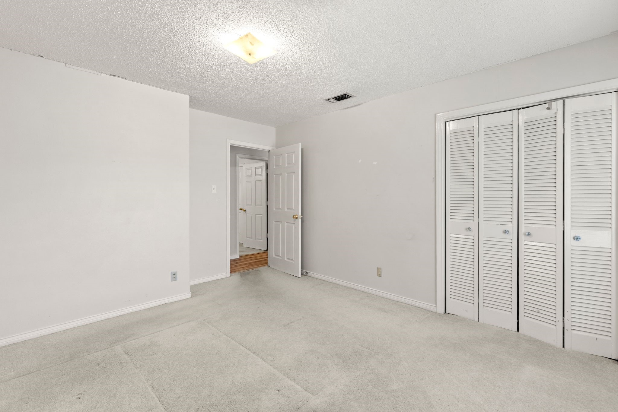 3013 Arapaho Road Commerce TX 75428