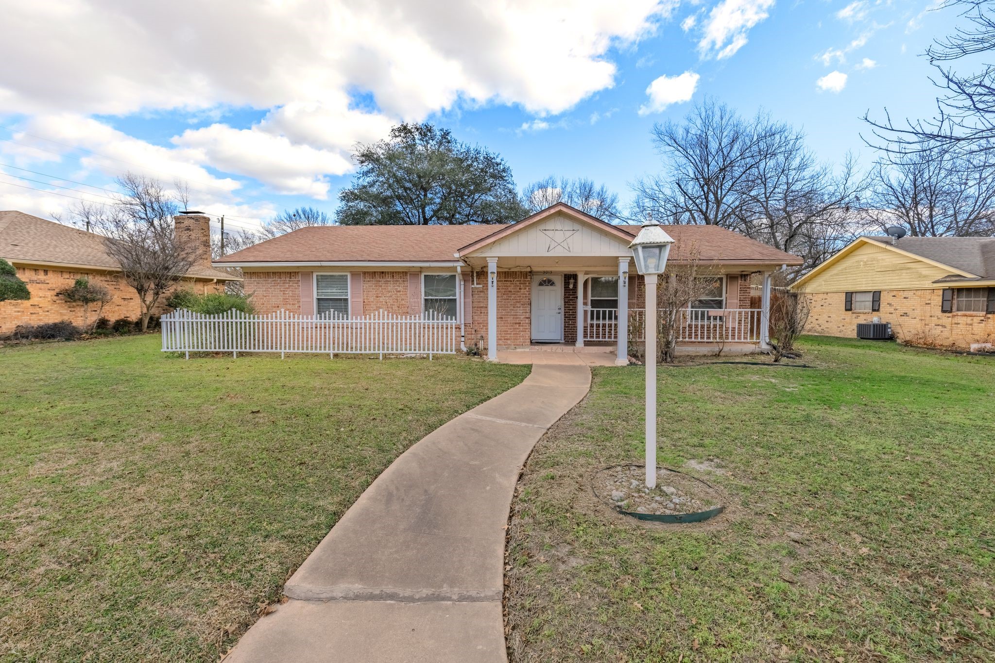 3013 Arapaho Road Commerce TX 75428