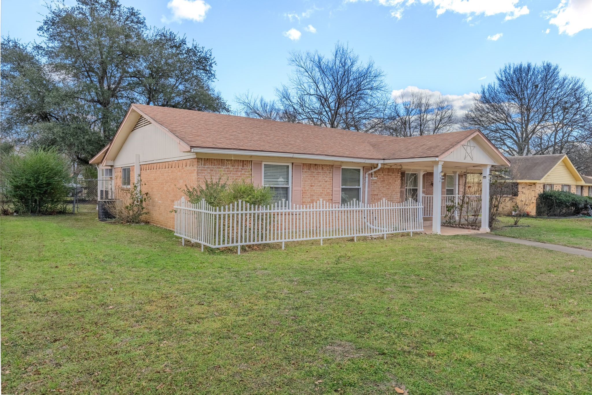 3013 Arapaho Road Commerce TX 75428