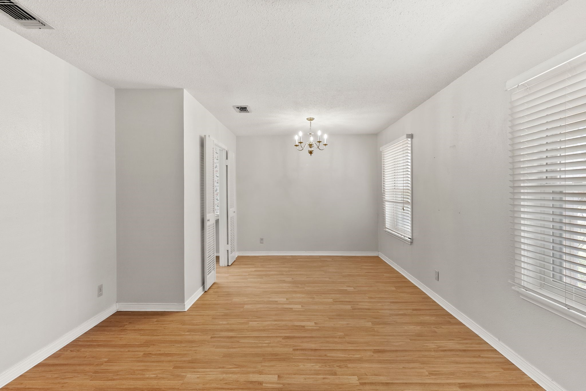 3013 Arapaho Road Commerce TX 75428