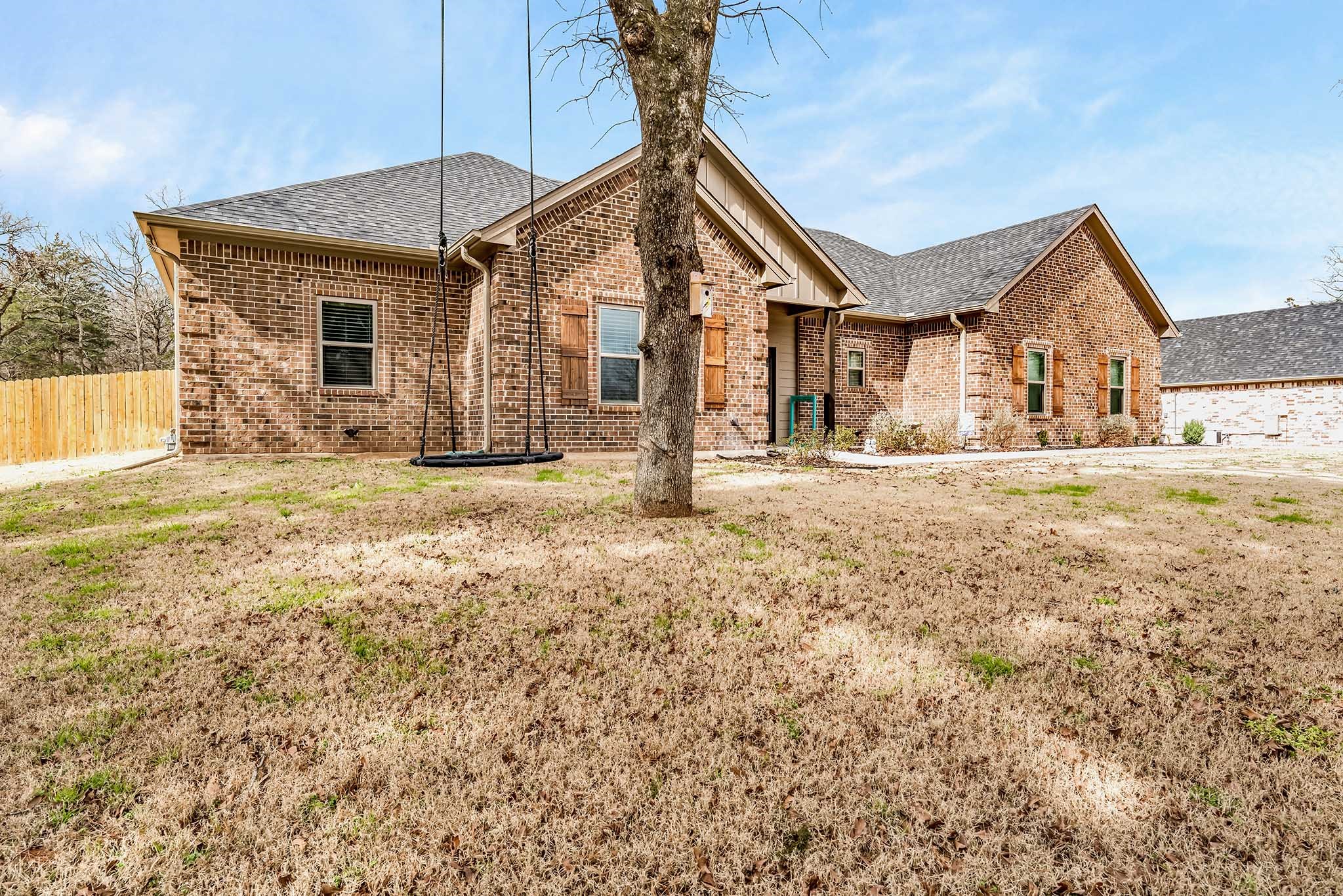 137 Private Road 6305 Mineola TX 75773