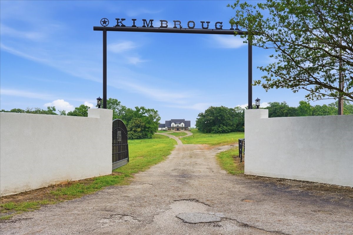841 Vz County Road 4603 Ben Wheeler TX 75754