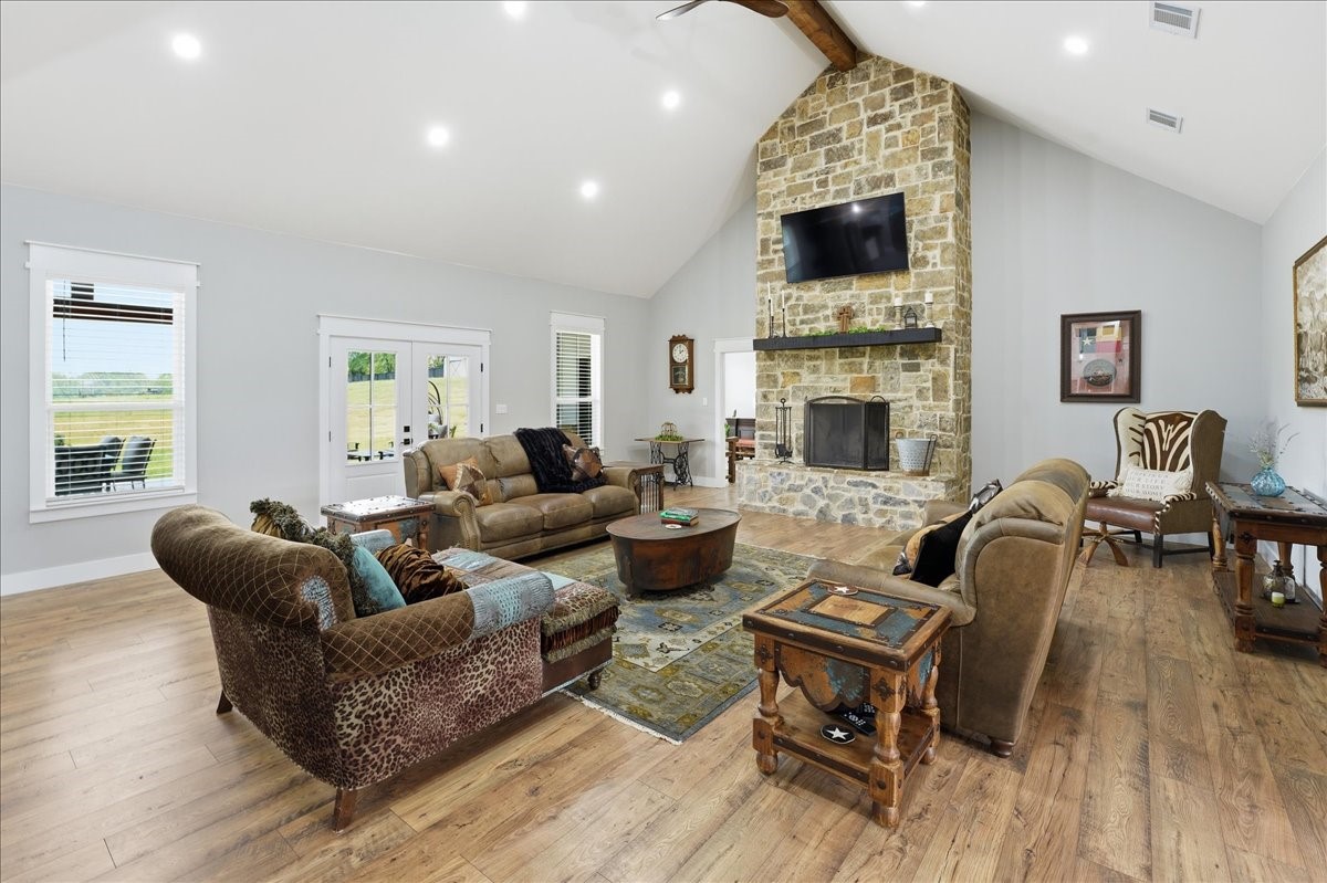 841 Vz County Road 4603 Ben Wheeler TX 75754