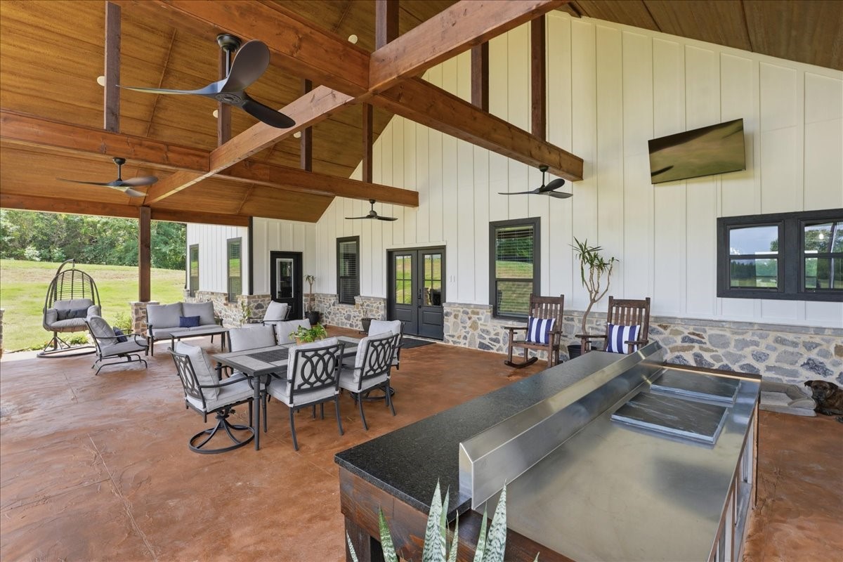 841 Vz County Road 4603 Ben Wheeler TX 75754