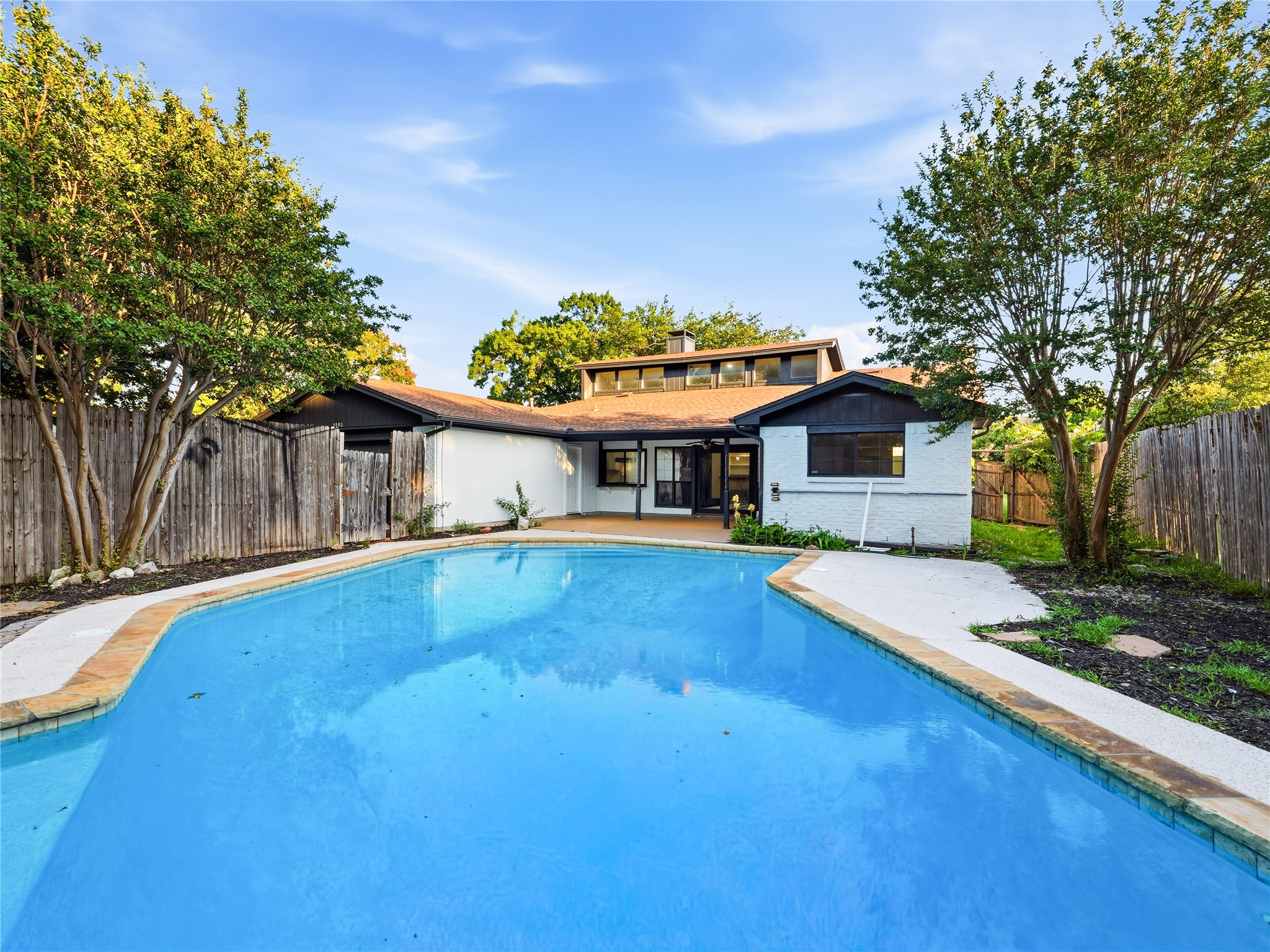 1903 Clemson Drive Richardson TX 75081