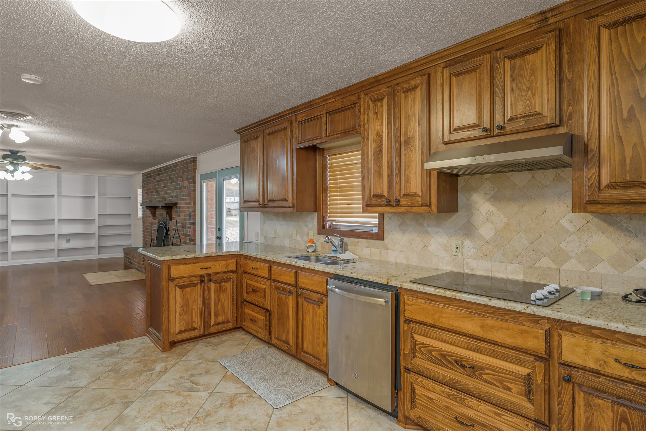 240 Mcdowell Street Doyline LA 71023