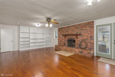 240 Mcdowell Street Doyline LA 71023