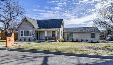 305 S Cowan Street Decatur TX 76234