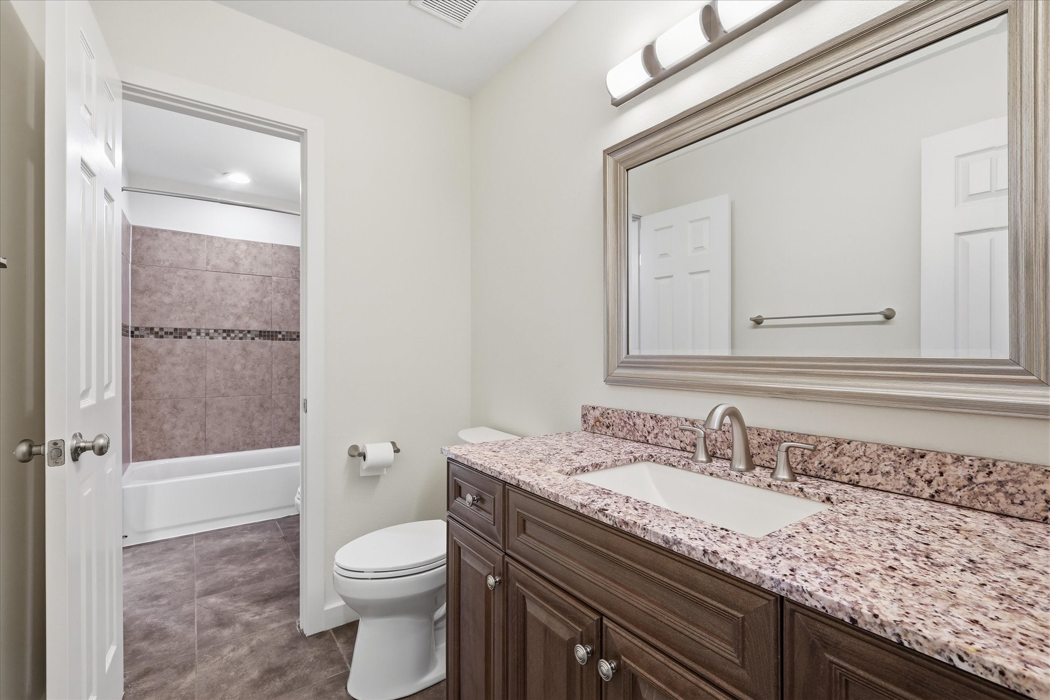 12135 Amsterdam Road Farmers Branch TX 75234