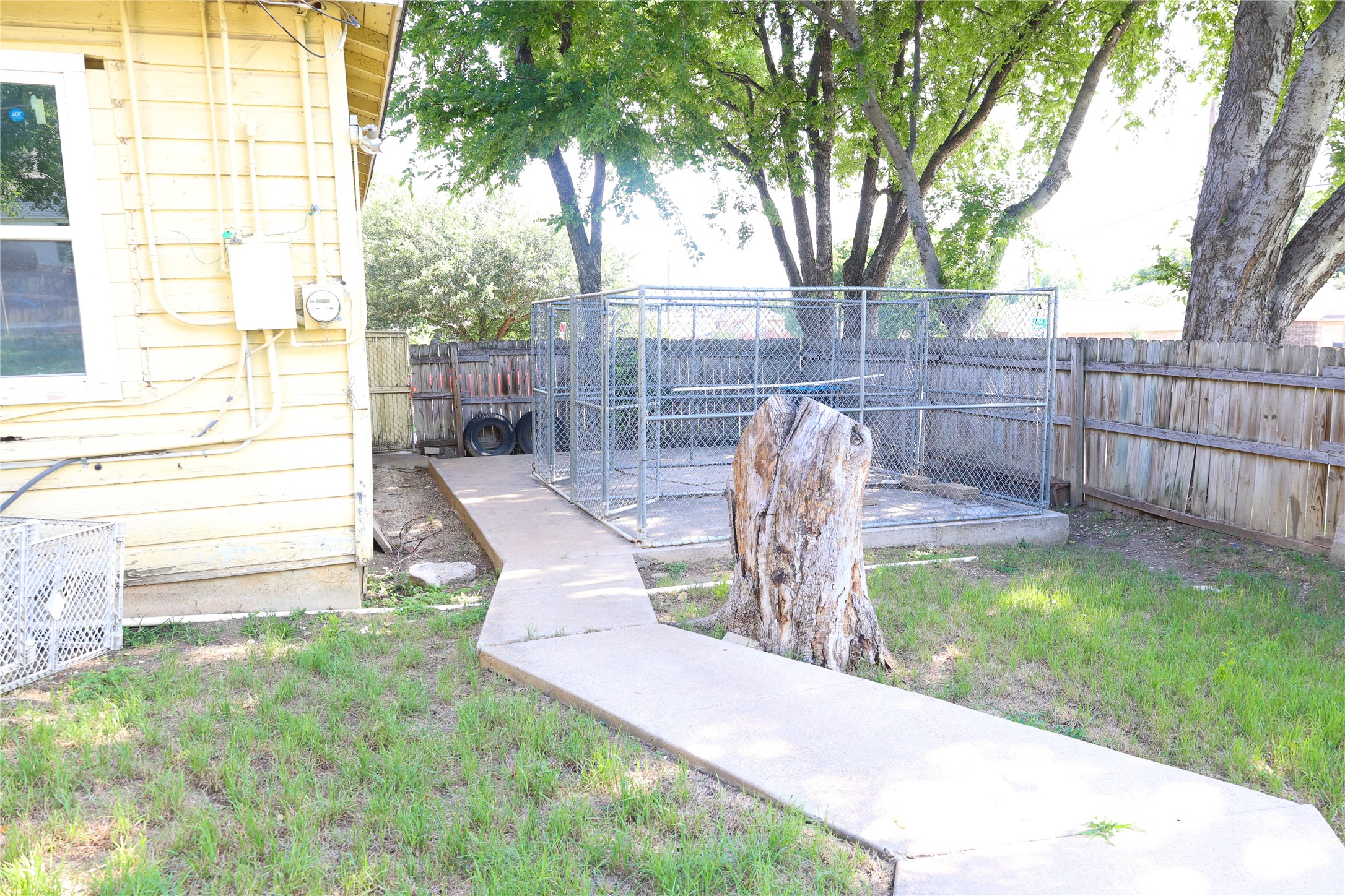 8101 Julie Avenue Fort Worth TX 76116