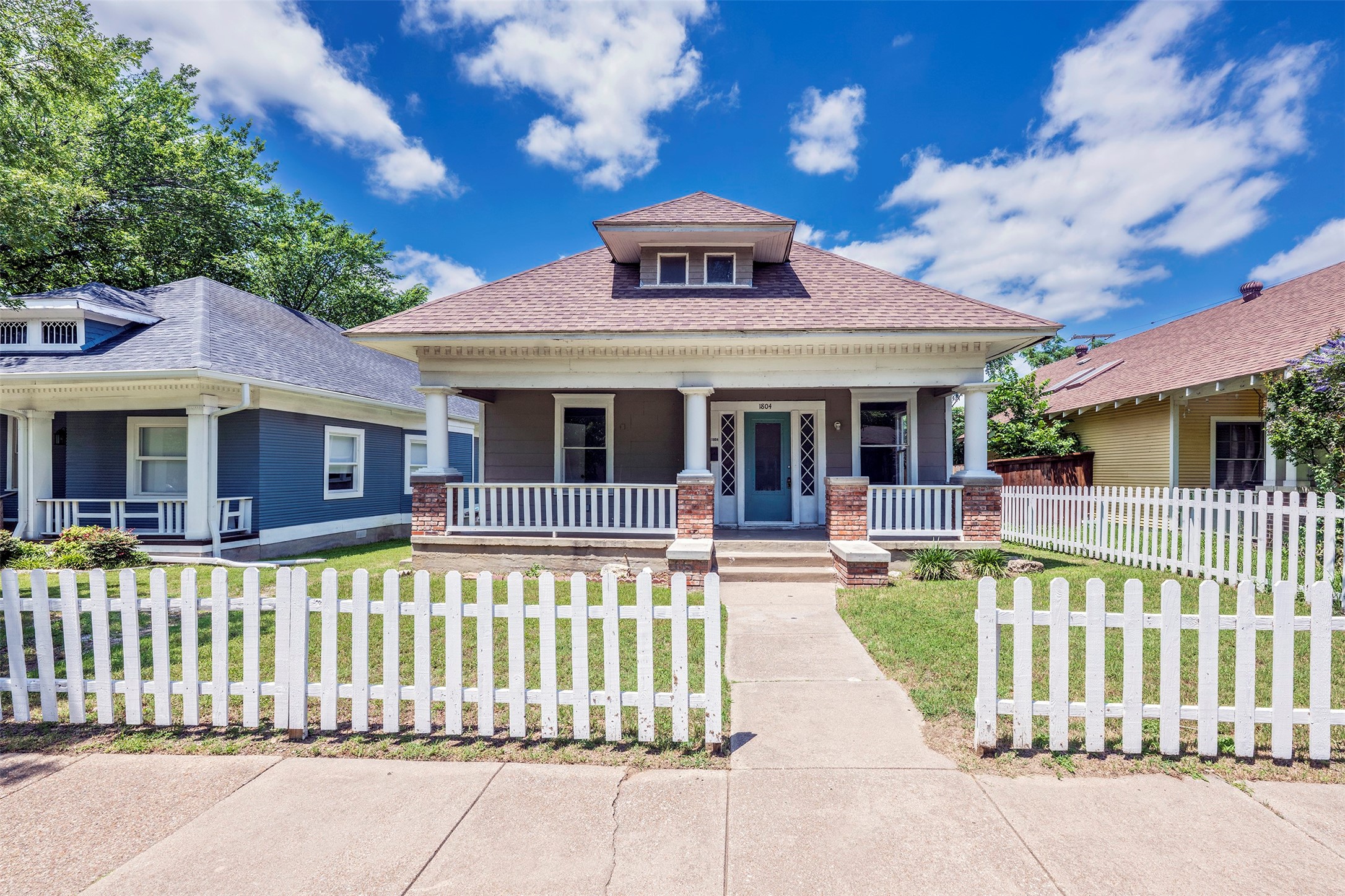 1804 Lipscomb Street Fort Worth TX 76110