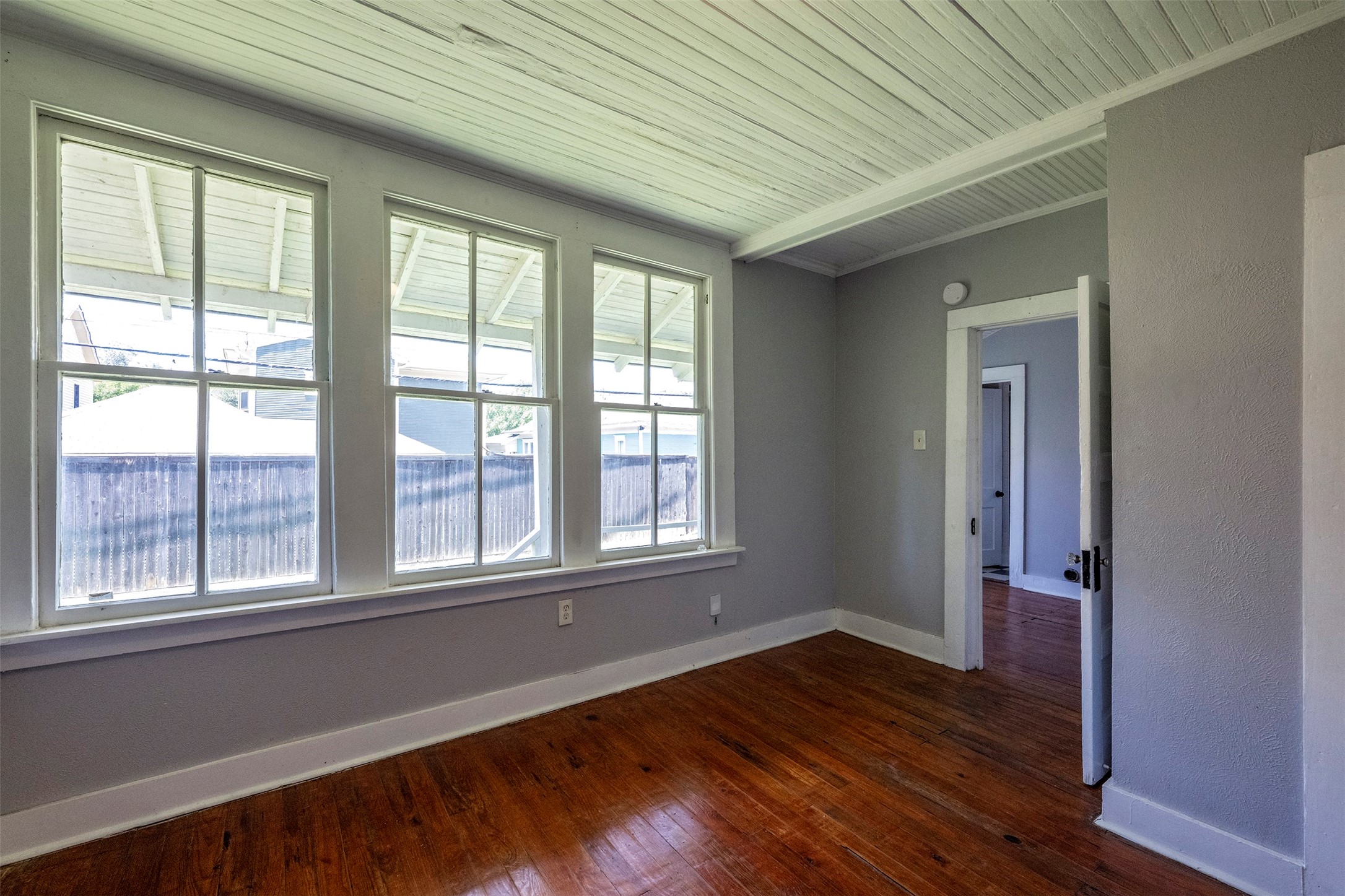 1804 Lipscomb Street Fort Worth TX 76110