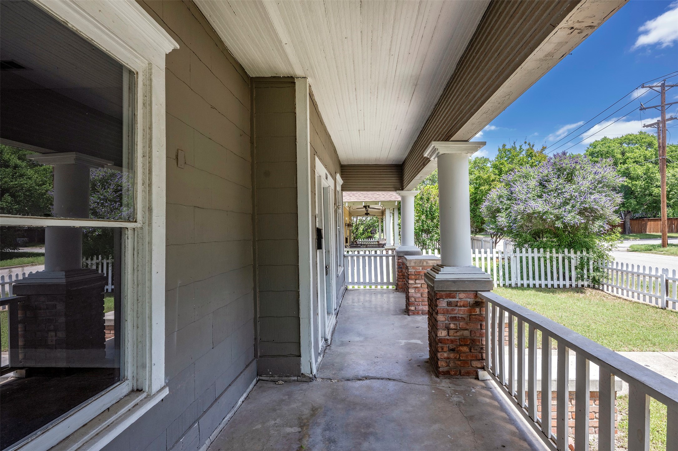 1804 Lipscomb Street Fort Worth TX 76110