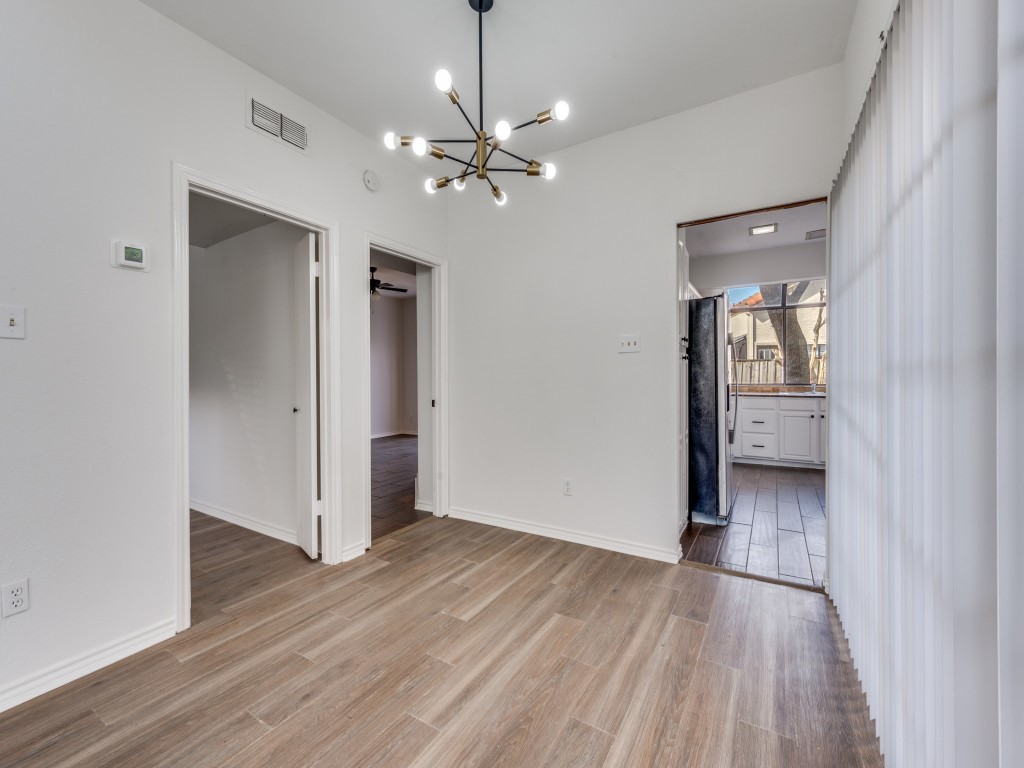 8901 Casa Drive Irving TX 75063