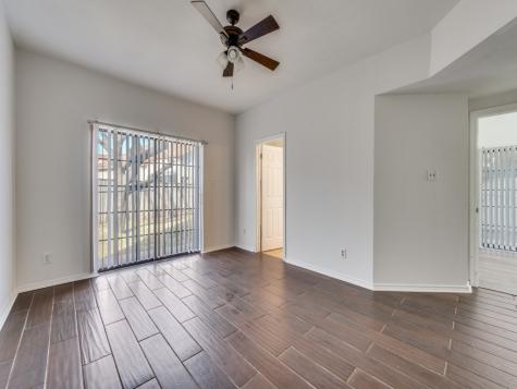 8901 Casa Drive Irving TX 75063