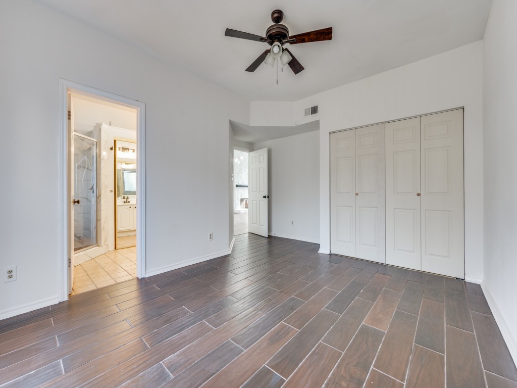8901 Casa Drive Irving TX 75063