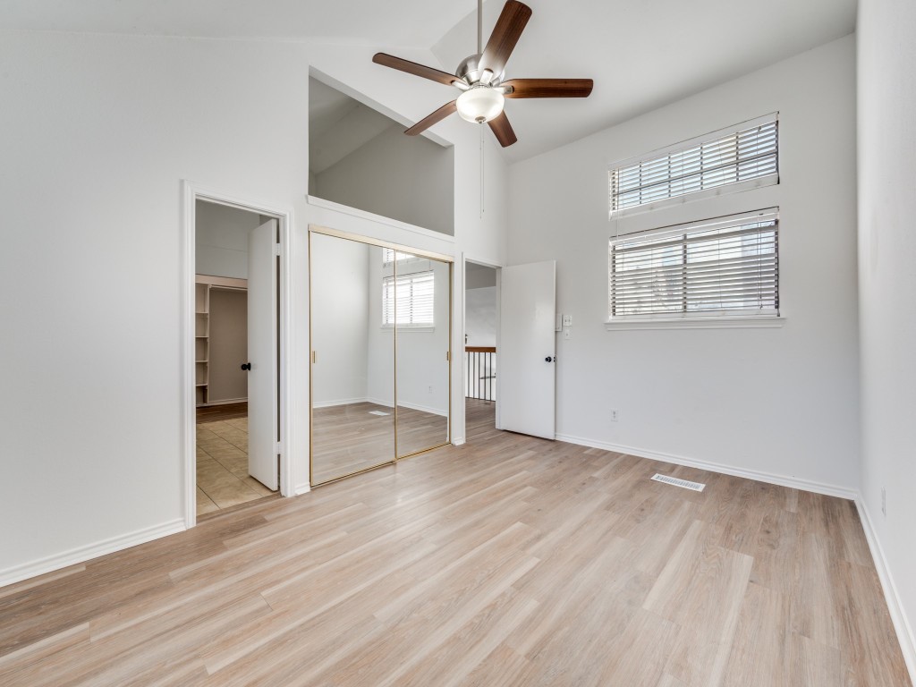 8901 Casa Drive Irving TX 75063