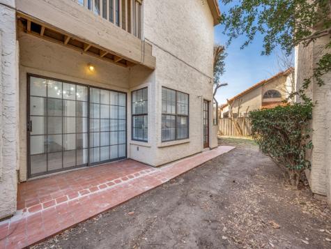 8901 Casa Drive Irving TX 75063